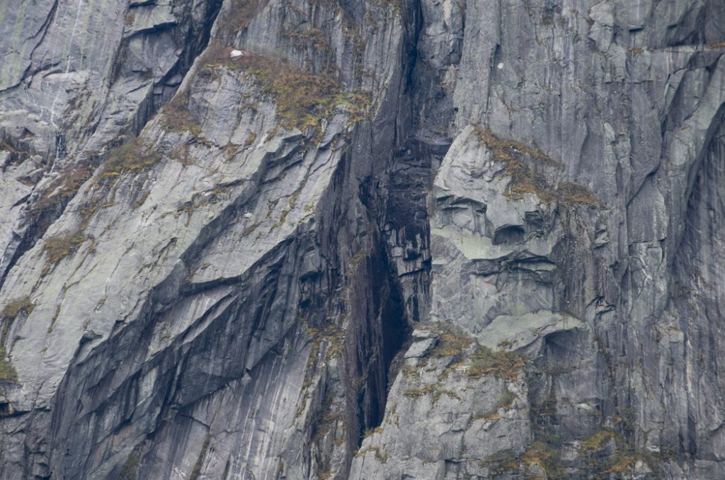 Newfoundland-tinman_western_brook_pond