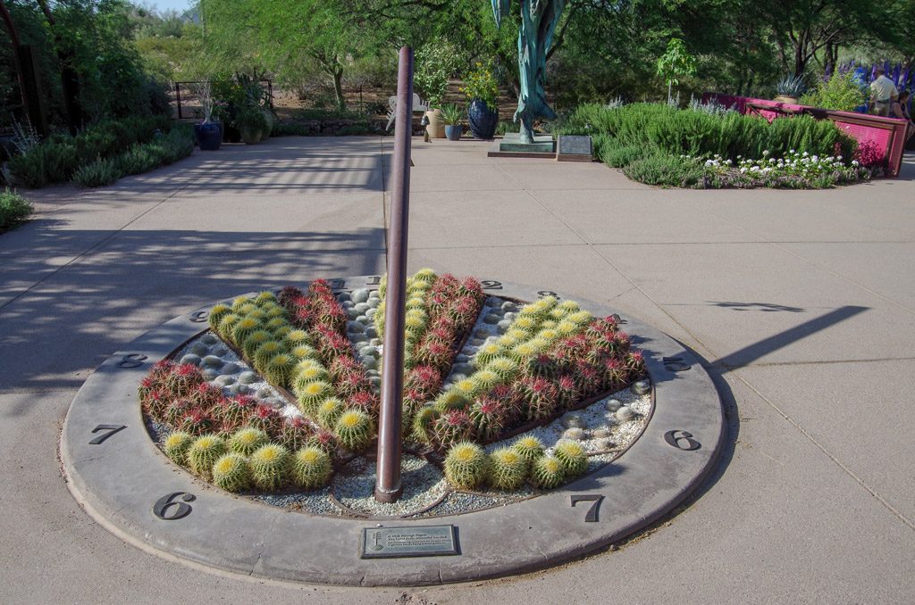 phoenix_botanical_sundial