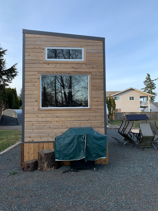 tiny_house_side1